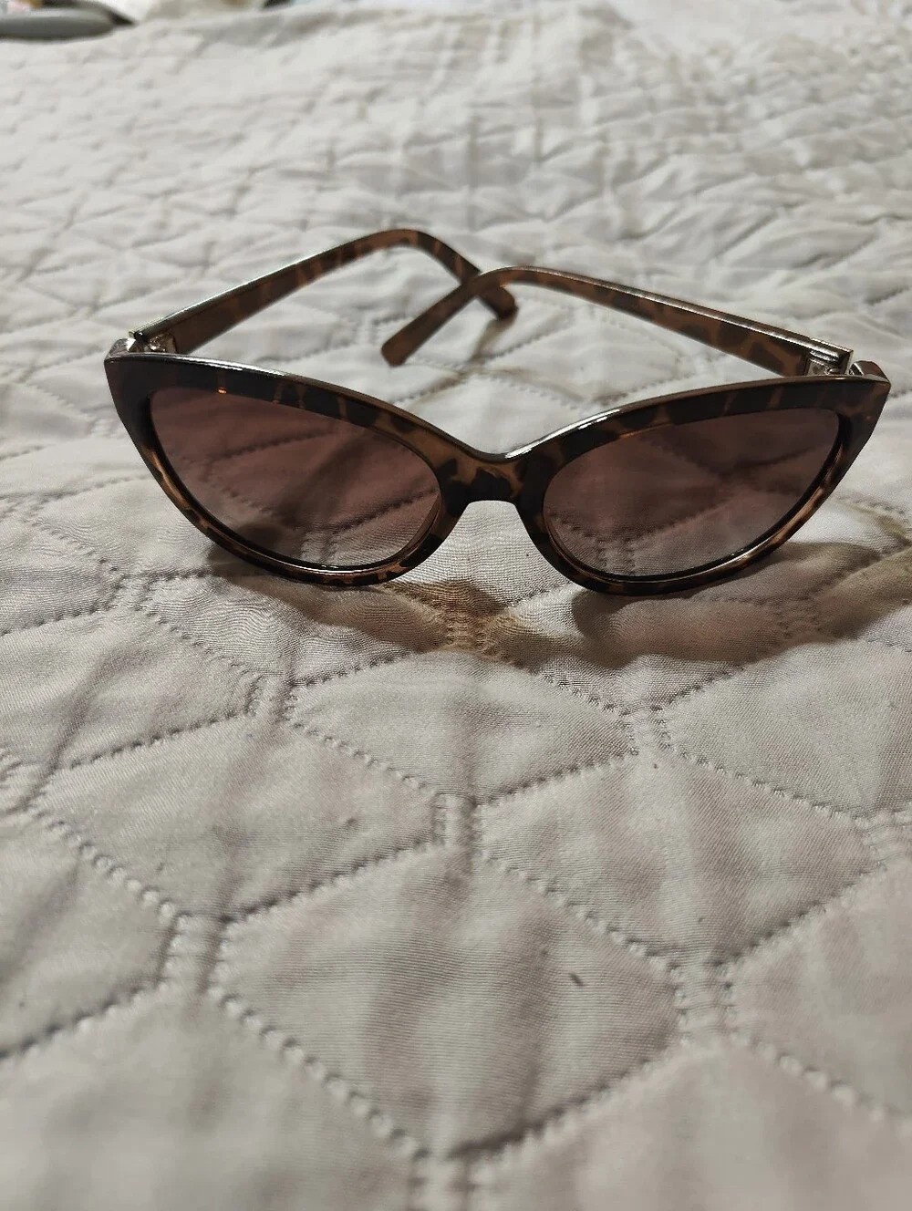 Nine West Cat Eye Women's Sunglasses